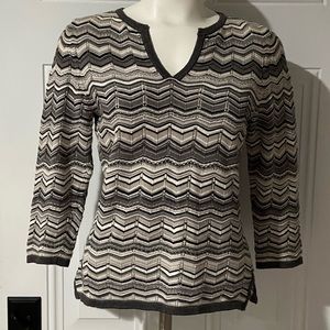 NY & Co ladies size XS lightweight top